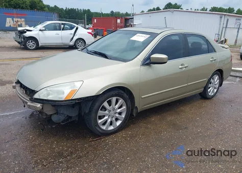 2006 Honda Accord 3.0 Ex from USA, damaged, VIN 1HGCM66566A057573